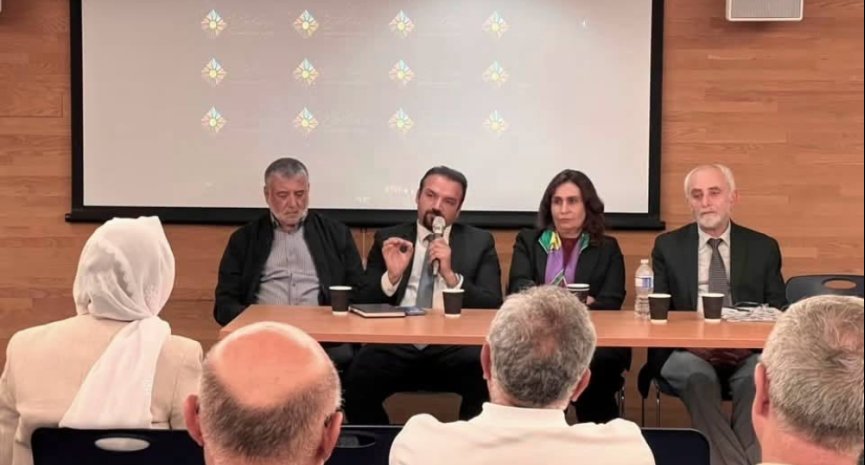برگزاری برنامه به مناسبت پنجمین سالروز فروپاشی نظام در کشور